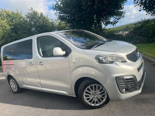 Peugeot Traveller MPV, Diesel, 2017, Silver