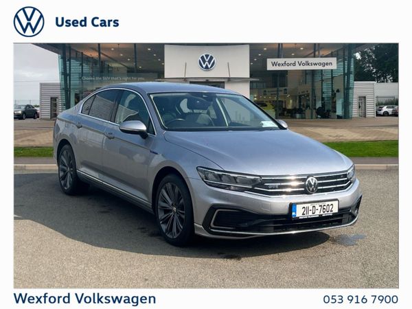 Volkswagen Passat Saloon, Petrol Plug-in Hybrid, 2021, Grey