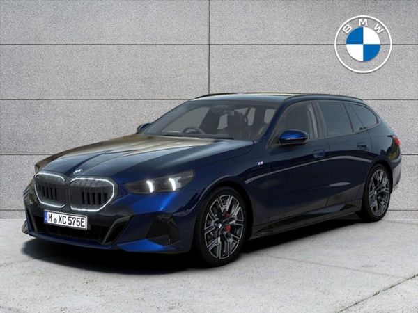 BMW 5-Series Estate, Petrol Plug-in Hybrid, 2025, Blue