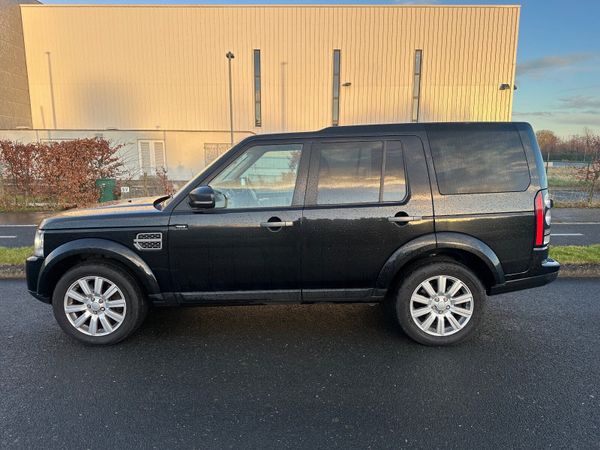 Land Rover Discovery SUV, Diesel, 2015, Black