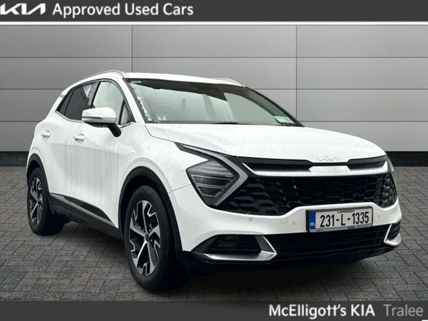Kia Sportage SUV, Diesel Hybrid, 2023, White