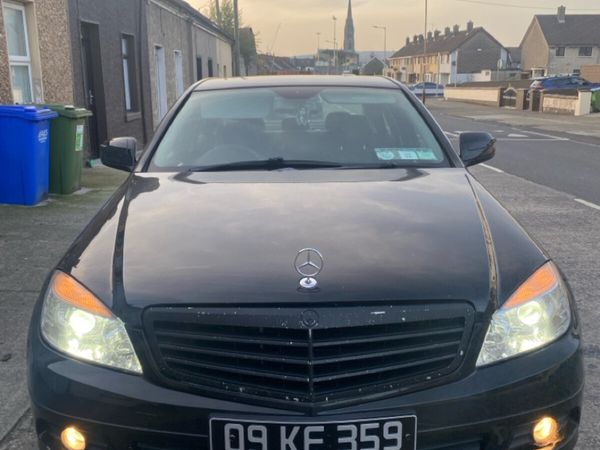 Mercedes-Benz C-Class Saloon, Diesel, 2009, Black