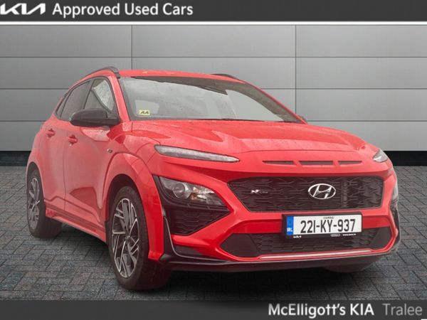 Hyundai KONA MPV, Petrol, 2022, Red