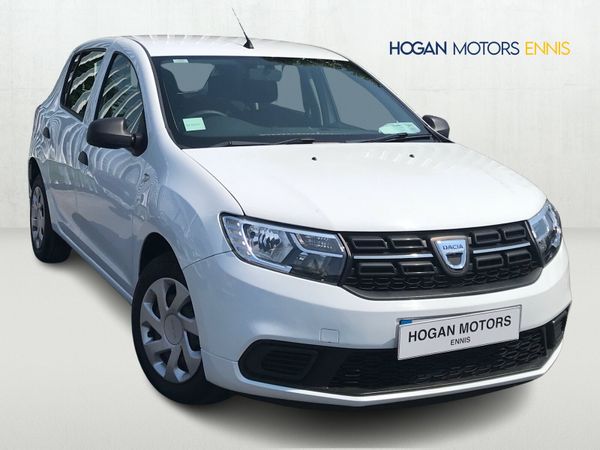 Dacia Sandero Hatchback, Petrol, 2017, White