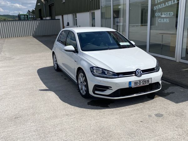 Volkswagen Golf Estate, Petrol, 2019, White