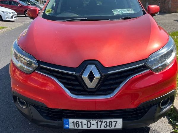 Renault Kadjar SUV, Diesel, 2016, Red