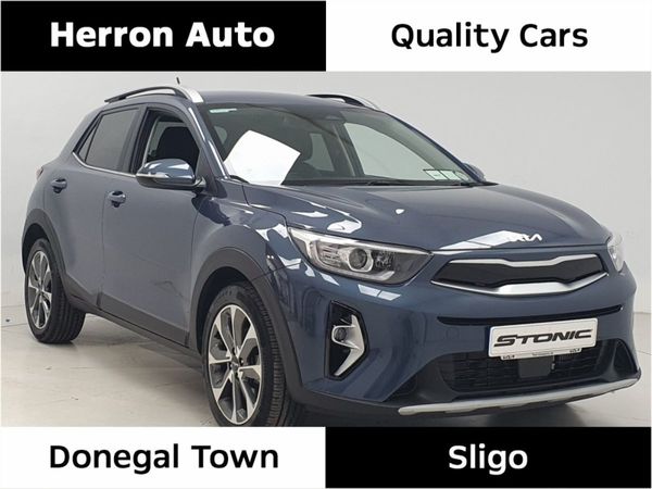 Kia Stonic MPV, Petrol Hybrid, 2023, Blue