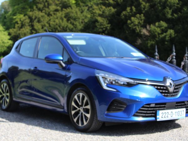 Renault Clio Hatchback, Petrol, 2022, Blue