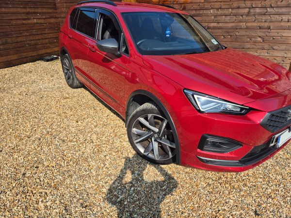 SEAT Tarraco Estate, Diesel, 2021, Red