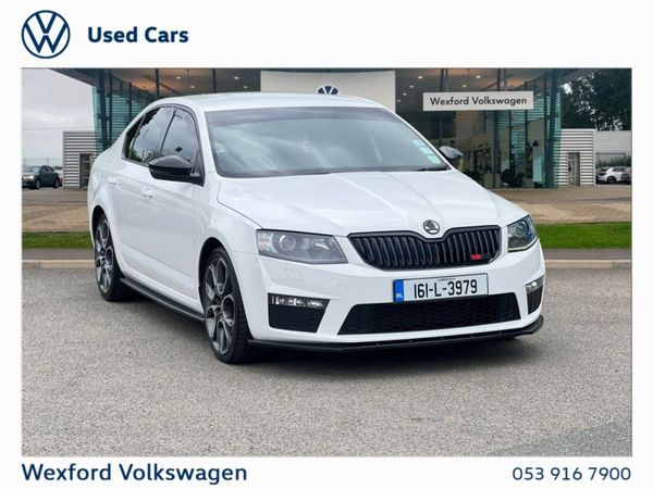 Skoda Octavia Saloon, Diesel, 2016, White