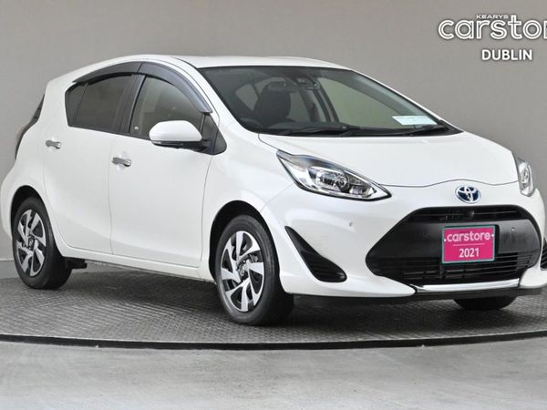 Toyota Aqua Hatchback, Petrol Hybrid, 2021, White