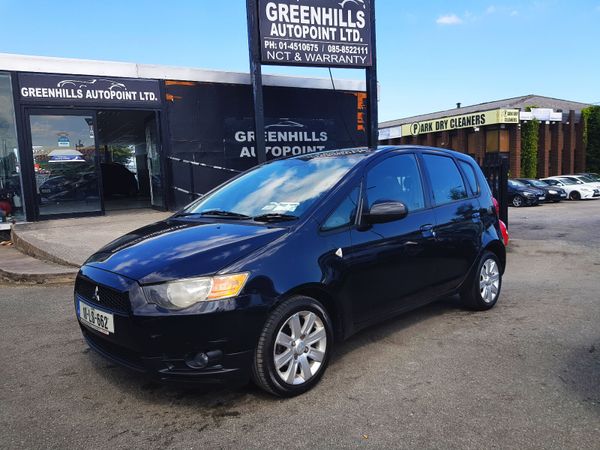 Mitsubishi Colt MPV, Petrol, 2010, Black