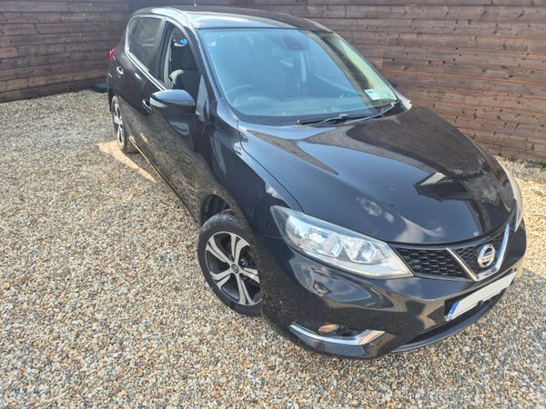 Nissan Pulsar Hatchback, Petrol, 2015, Black