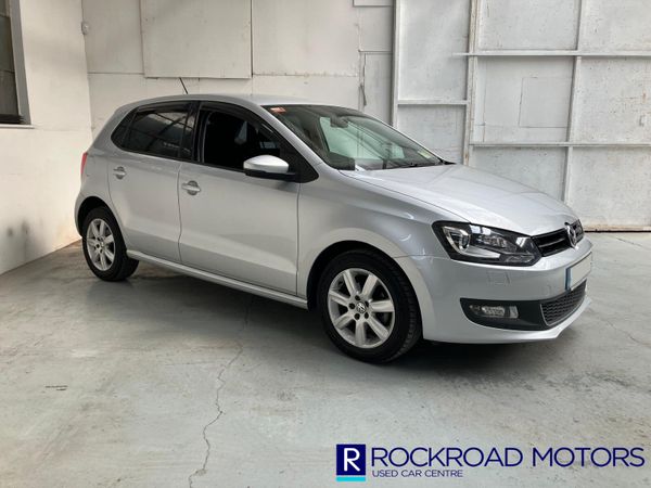 Volkswagen Polo Hatchback, Petrol, 2013, Silver