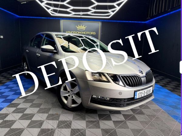 Skoda Octavia Saloon, Diesel, 2017, Yellow
