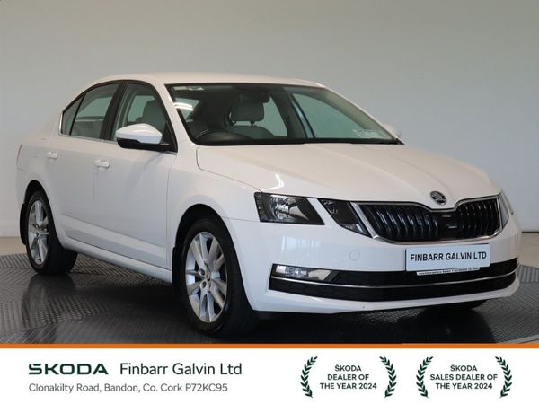 Skoda Octavia Saloon, Petrol, 2017, White