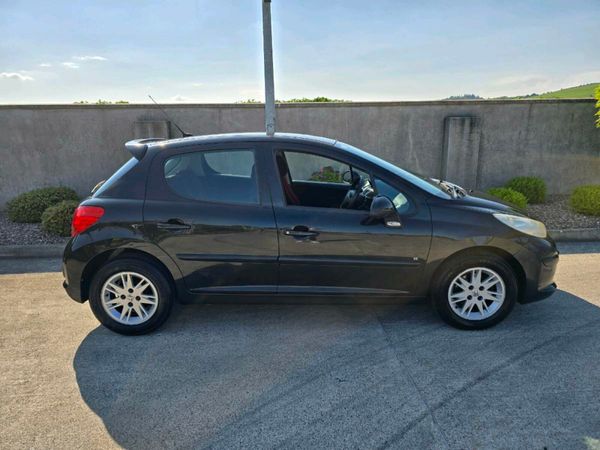 Peugeot 207 Hatchback, Petrol, 2006, Black