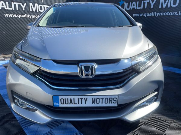 Honda Shuttle SUV, Petrol Hybrid, 2016, Silver