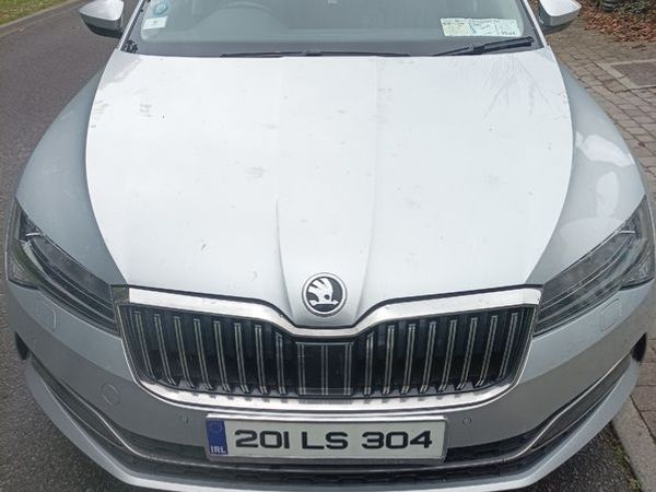 Skoda Superb Saloon, Diesel, 2020, Grey