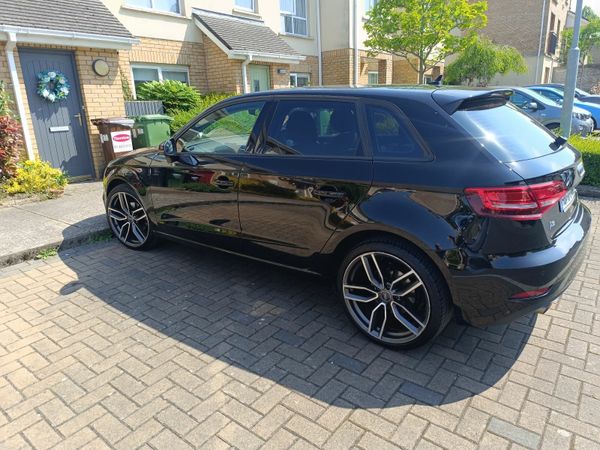 Audi A3 Hatchback, Diesel, 2018, Black
