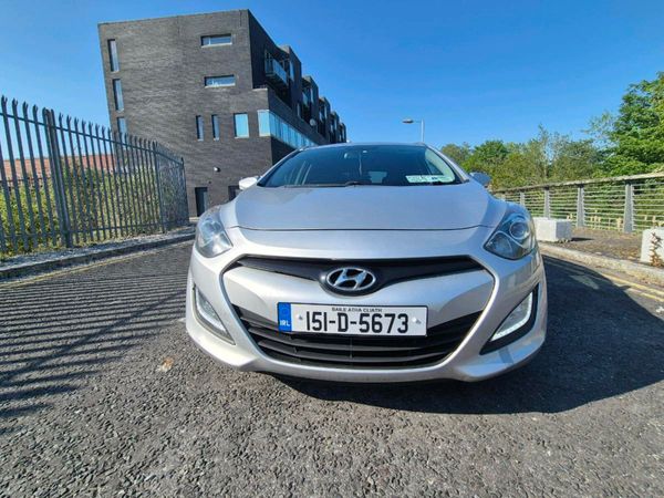 Hyundai i30 Estate/Jeep, Diesel, 2015, Silver