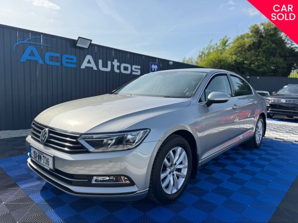 Volkswagen Passat Saloon, Petrol, 2015, Silver