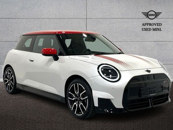 Mini Cooper Hatchback, Electric, 2025, White
