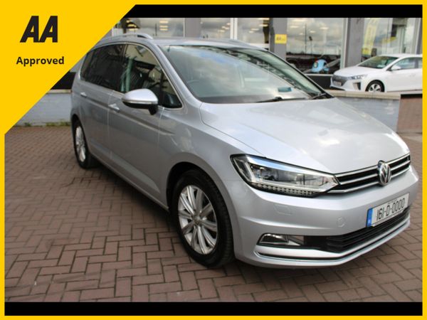 Volkswagen Touran MPV, Petrol, 2016, Silver