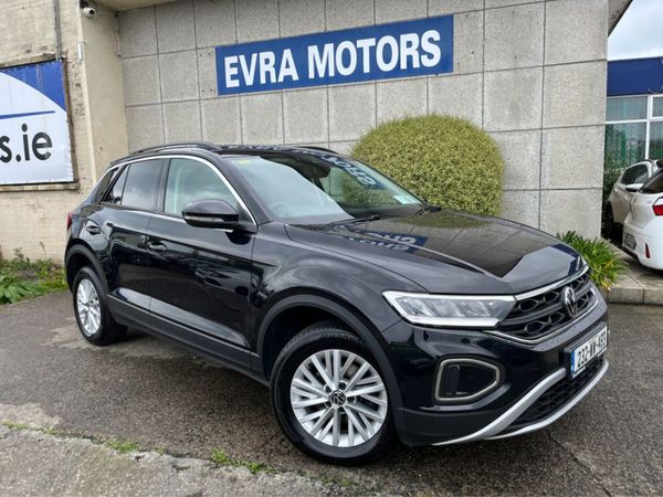 Volkswagen T-Roc SUV, Diesel, 2023, Black