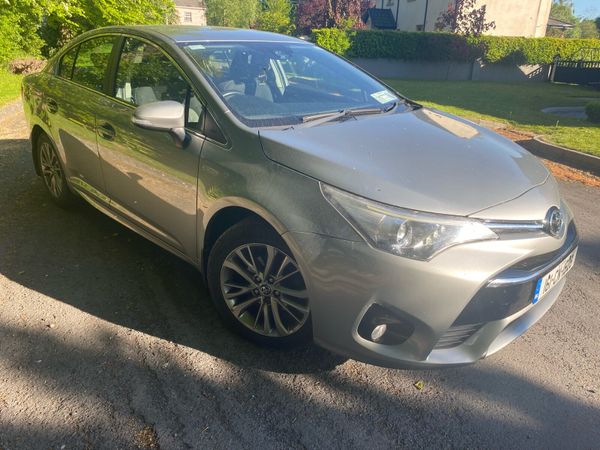 Toyota Avensis Saloon, Diesel, 2016, Grey