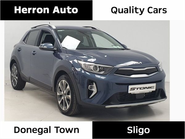 Kia Stonic MPV, Petrol Hybrid, 2023, Blue