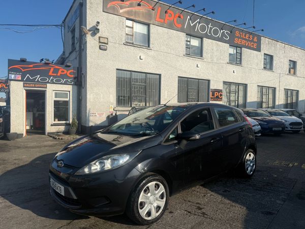 Ford Fiesta Hatchback, Petrol, 2011, Black