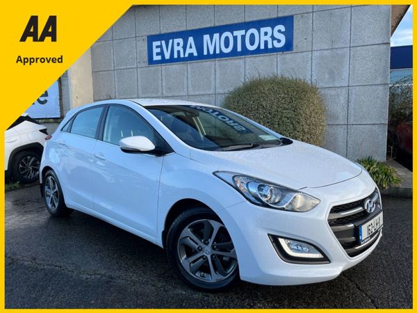 Hyundai i30 Hatchback, Diesel, 2016, White