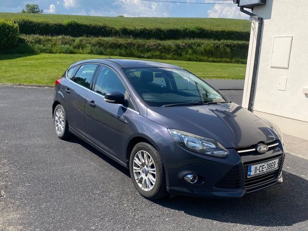 Ford Focus Hatchback, Diesel, 2011, Grey