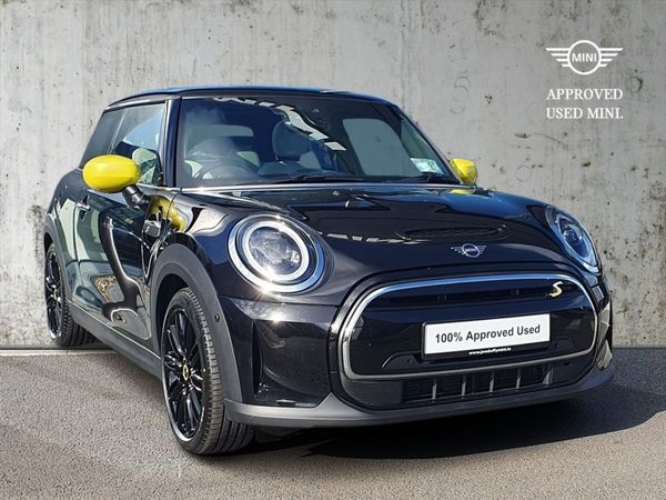 Mini Cooper Hatchback, Electric, 2022, Black