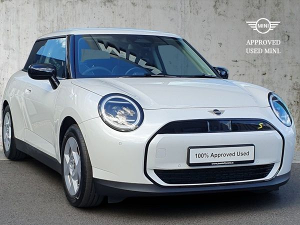 Mini Cooper Hatchback, Electric, 2025, White