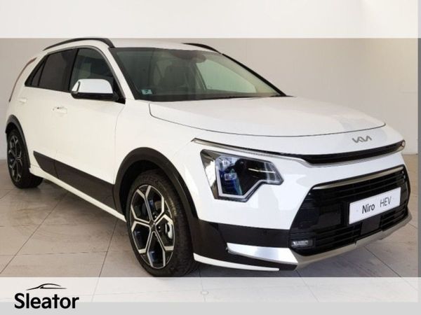 Kia Niro Estate, Hybrid, 2024, White