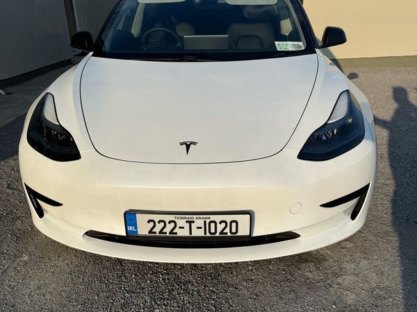 Tesla Model 3 Saloon, Electric, 2022, White