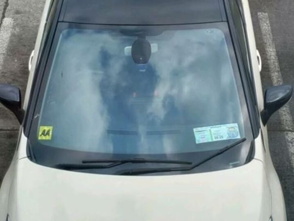 Renault Captur Hatchback, Diesel, 2016, White