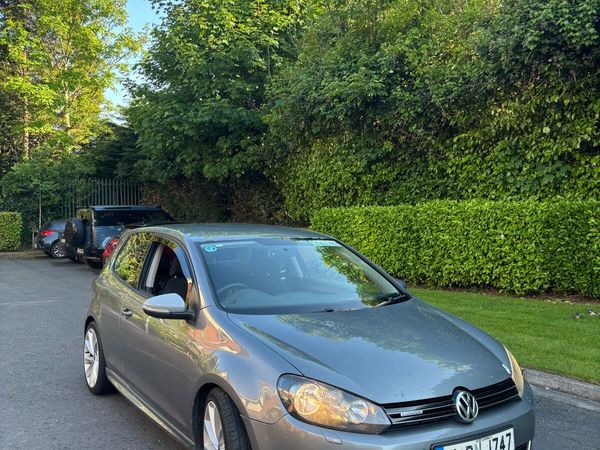 Volkswagen Golf Hatchback, Diesel, 2011, Grey