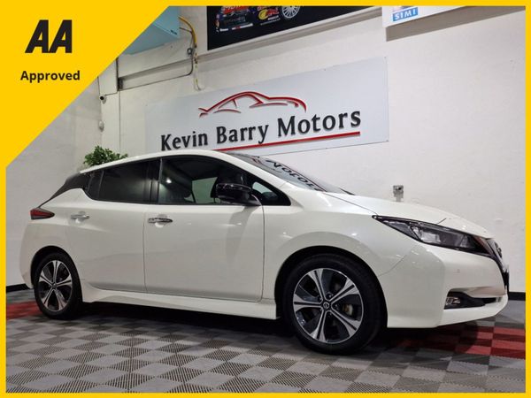 Nissan Leaf Hatchback, Electric, 2022, White