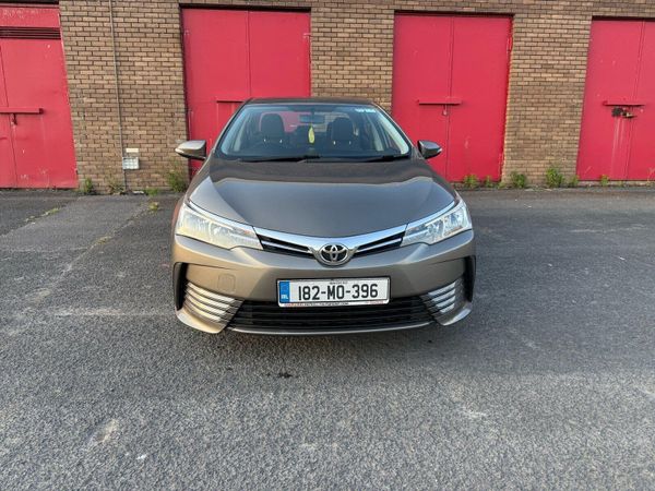 Toyota Corolla Saloon, Petrol, 2018, Grey