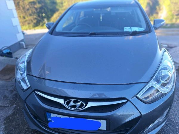 Hyundai i40 Saloon, Diesel, 2012, Silver
