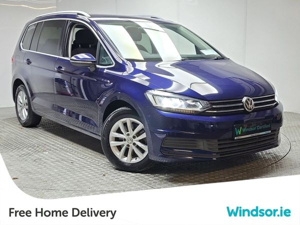 Volkswagen Touran MPV, Petrol, 2018, Blue