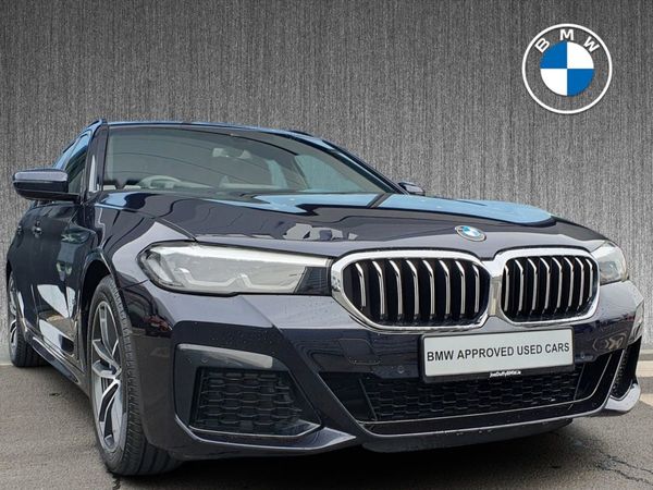 BMW 5-Series Estate, Petrol Plug-in Hybrid, 2021, Black