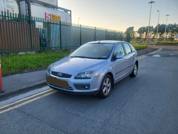 Ford Focus Hatchback, Petrol, 2006, Blue