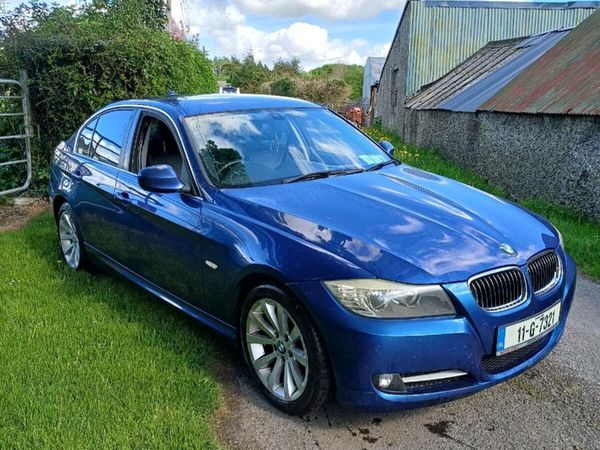 BMW 3-Series Saloon, Diesel, 2011, Blue