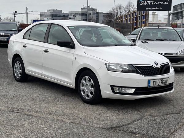 Skoda Rapid Saloon, Petrol, 2013, White