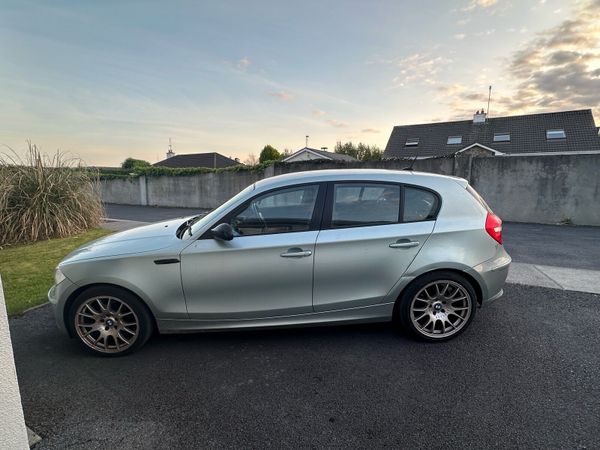 BMW 1-Series Hatchback, Petrol, 2008, Green