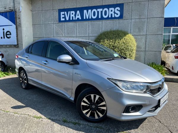 Honda Grace Saloon, Petrol Hybrid, 2018, Silver